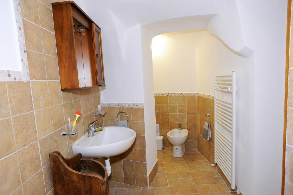 Medieval House Ventimiglia Exterior photo